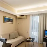 Terinikos Sunny Garden & Junior Apartmanhotel 2*