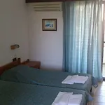 Terinikos Sunny Garden & Junior Aparthotel