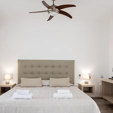 Hotel apartamentowy Terinikos Sunny Garden Junior 2*