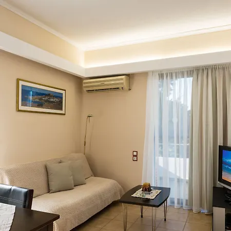 Terinikos Sunny Garden & Junior Ξενοδοχείο με διαμερίσματα 2*