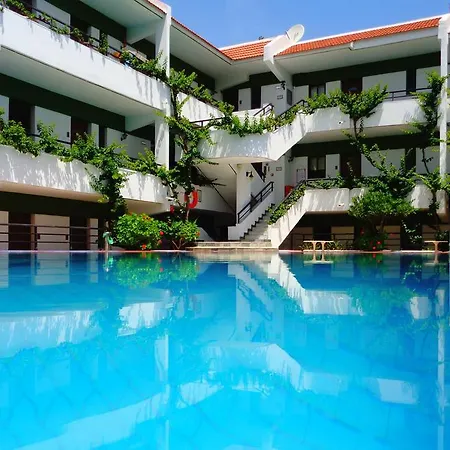 Hotel apartamentowy Terinikos Sunny Garden Junior 2*