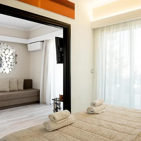 Terinikos Sunny Garden Junior Apartmanhotel Jaliszósz