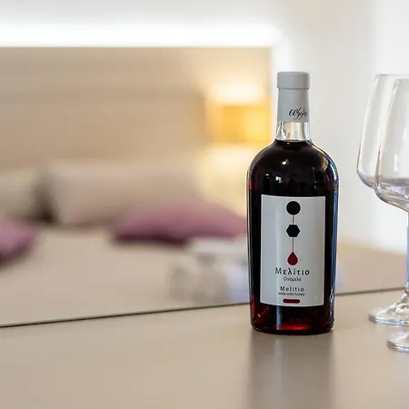 Terinikos Sunny Garden & Junior 2*