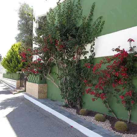 Apart Otel Terinikos Sunny Garden & Junior Ialysos (Rhodes)