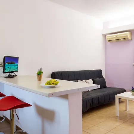 Terinikos Sunny Garden & Junior 2*