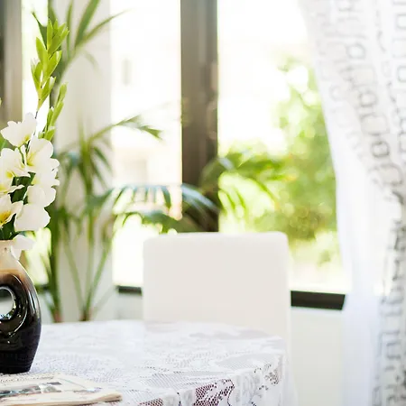 Hotel de apartamente Terinikos Sunny Garden & Junior Ialysos (Rhodes)