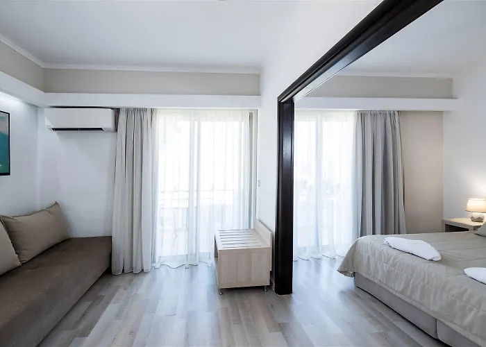 Terinikos Sunny Garden & Junior Hotel apartamentowy