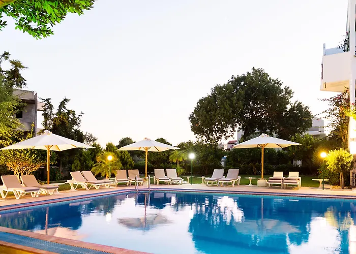 Terinikos Sunny Garden & Junior Hotel apartamentowy Jalisos