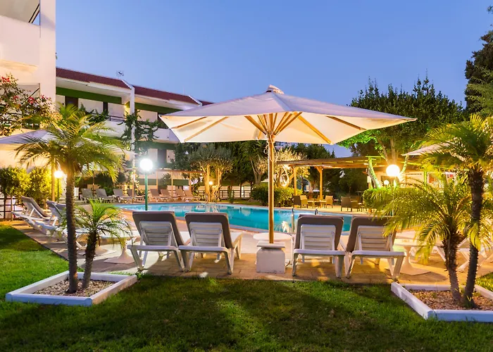 Hotel apartamentowy Terinikos Sunny Garden & Junior 2*