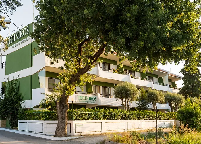 Terinikos Sunny Garden & Junior Jalisos