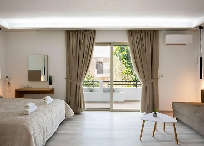 Apart Otel Terinikos Sunny Garden & Junior 2*