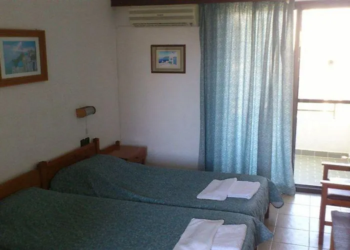 Terinikos Sunny Garden & Junior Hotel apartamentowy